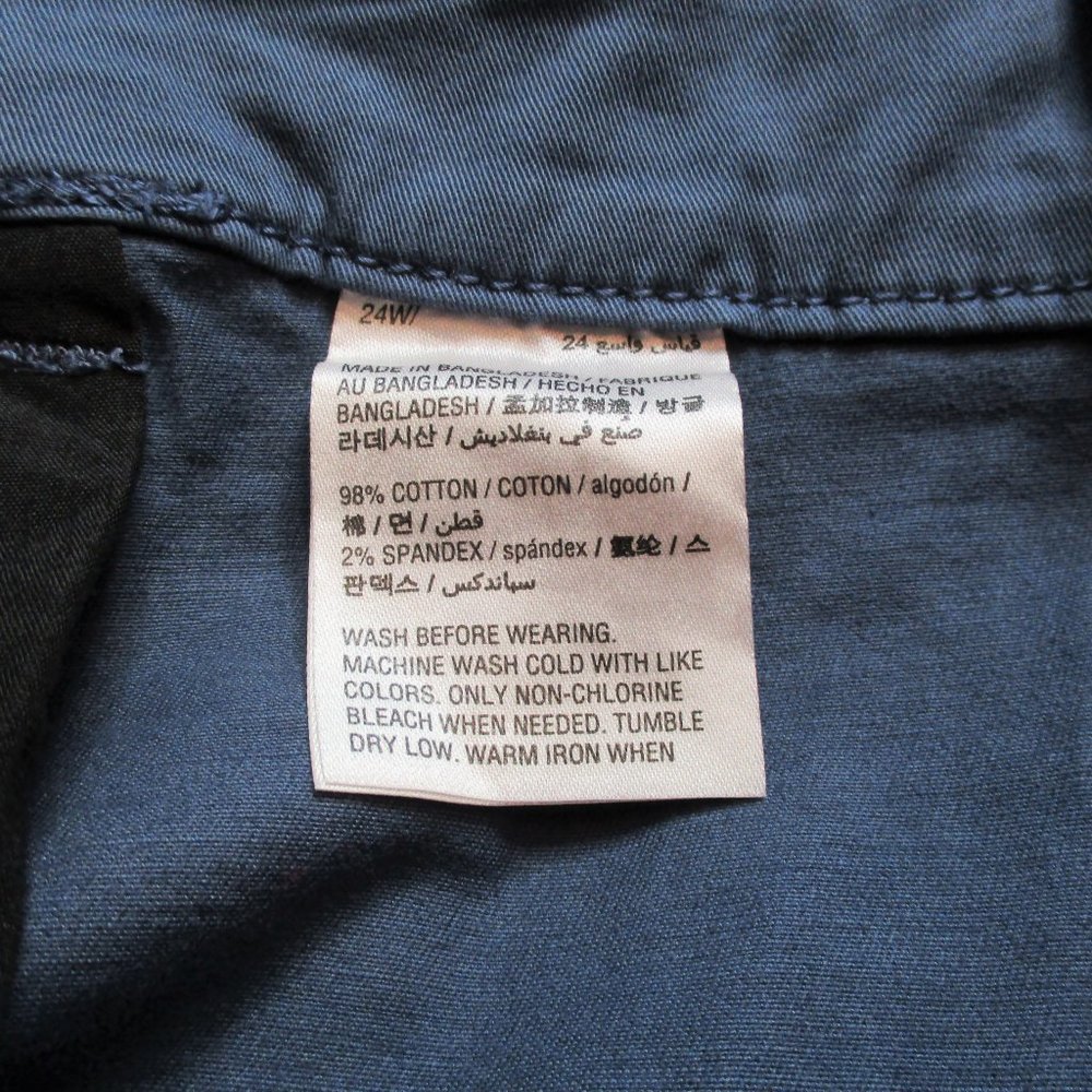 Style & Co Plus Chino Bermuda Shorts - Picture 7 of 7